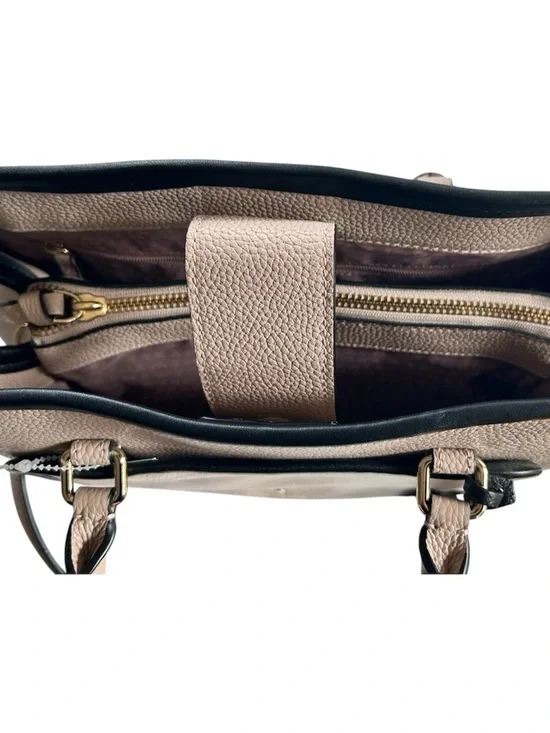 Kate Spade Ward Place Evangelie Bag in Rose Cloud with Tassel and Pockets. EUC - Picture 4 of 10